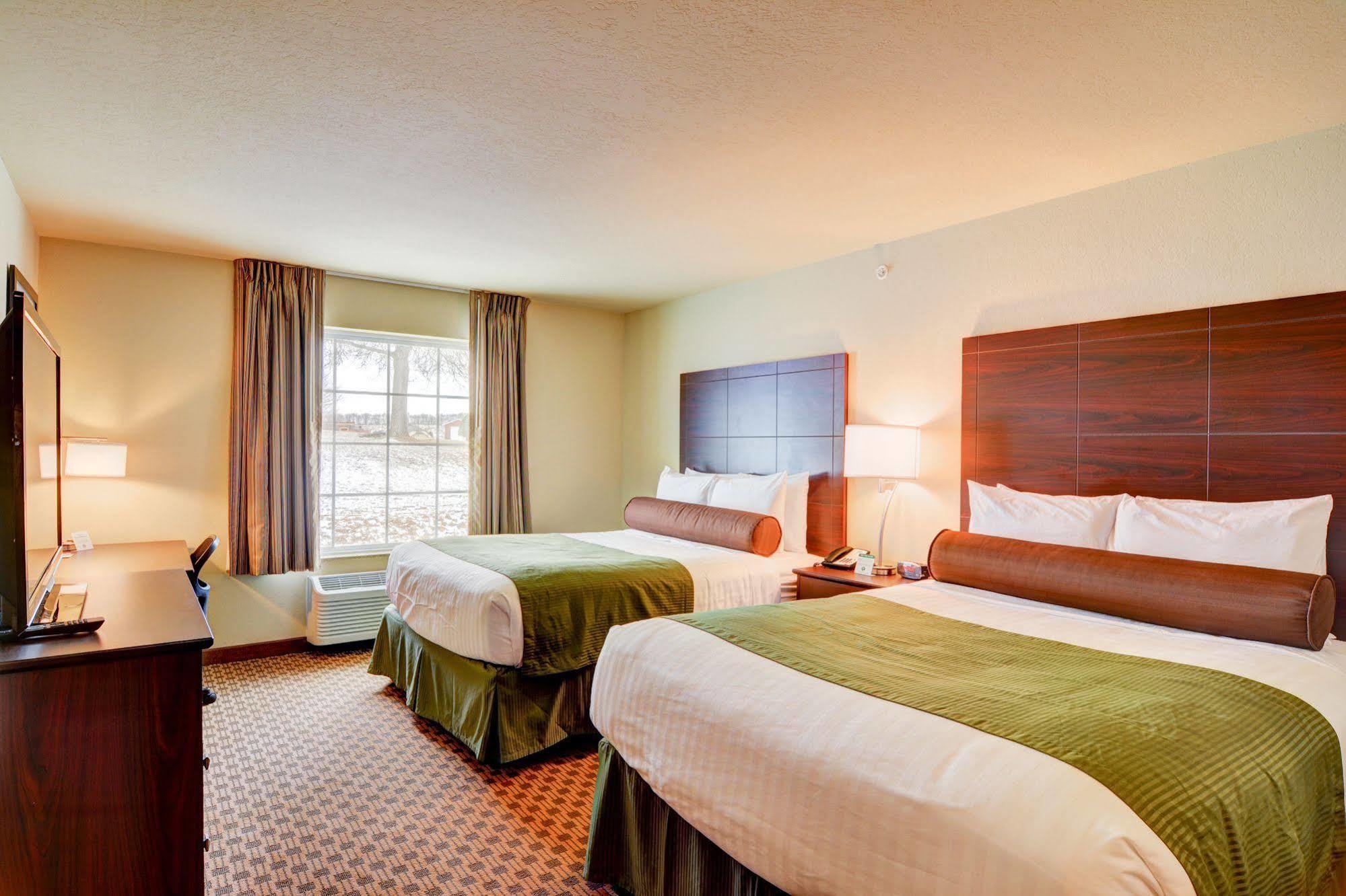 Cobblestone Hotel & Suites - Punxsutawney Ngoại thất bức ảnh